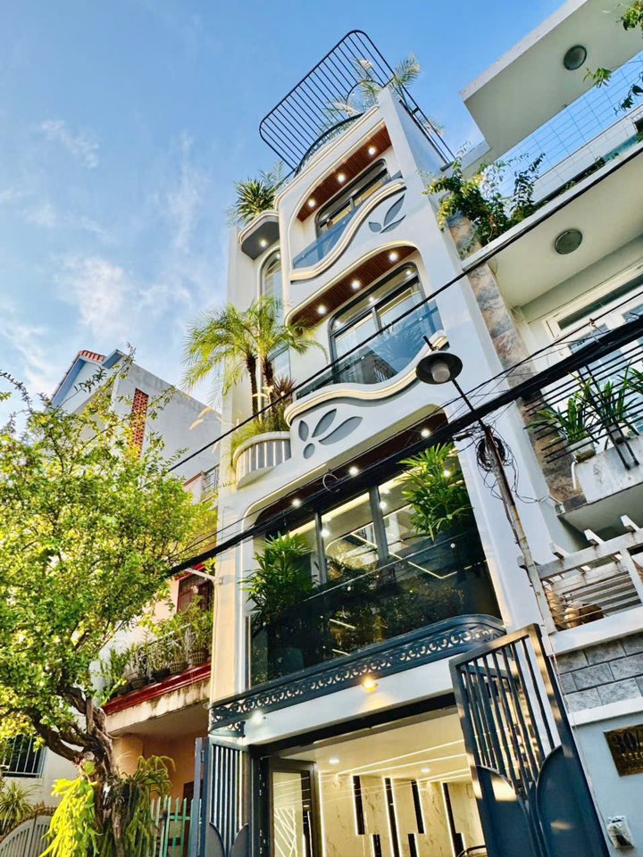 NHA PHO HIEN DAI 98-KHANH HOA-3 TANG